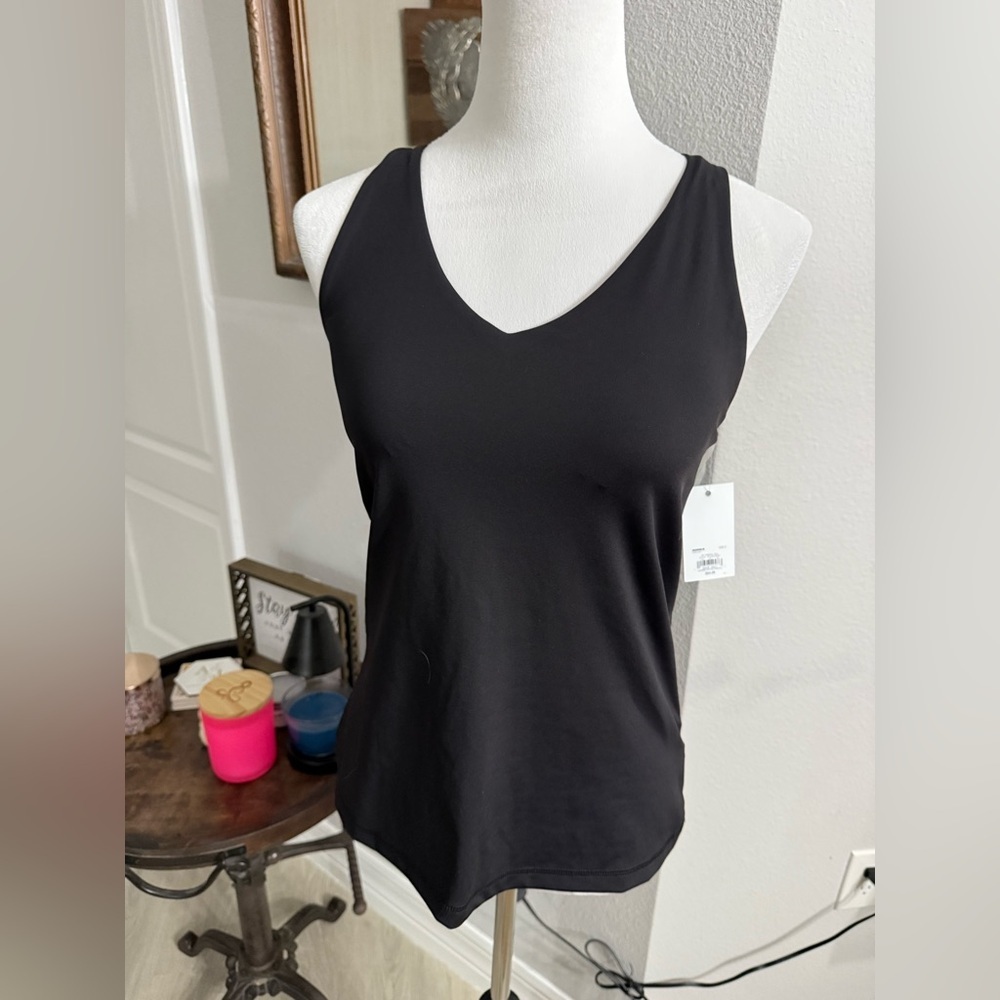 Tek Gear Black V-Neck Tank Top